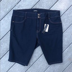 d. jeans Stretch Denim Bermuda Shorts - NWT